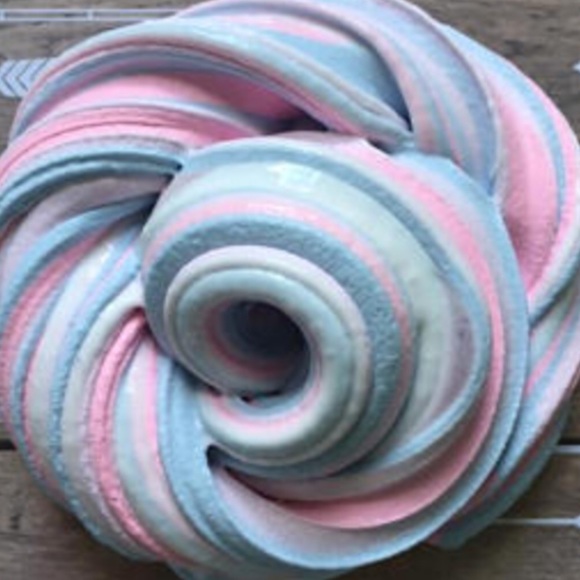 Meet your Posher, Mollie - Picture 1 of 1